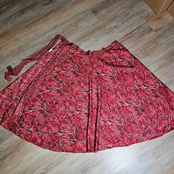 Colorful Paisley Floral True Wrap Midi Dress Reds and Greys One Size 33 Long - Picture 4 of 8